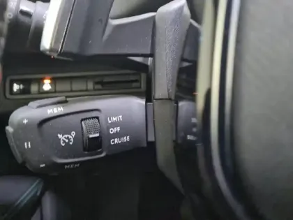 Photo 46 Peugeot 5008  PureTech 130ch S&S EAT8