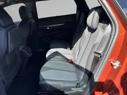 Photo 11 Peugeot 5008  PureTech 130ch S&S EAT8