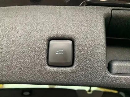 Photo 16 Ford Kuga  2.5 Duratec 243 ch PHEV Powershift