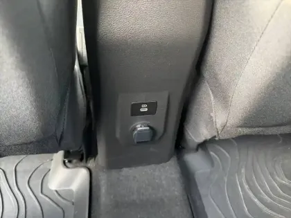 Photo 14 Dacia Jogger  Hybrid 140 7 places GSR2