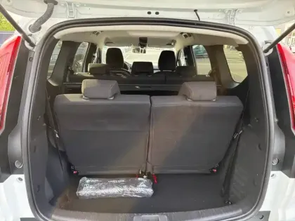 Photo 5 Dacia Jogger  Hybrid 140 7 places GSR2