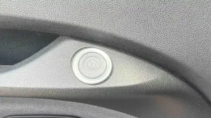 Photo 18 Fiat 500  e 95 ch