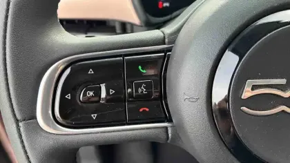 Photo 22 Fiat 500  e 95 ch