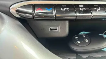 Photo 27 Fiat 500  e 95 ch