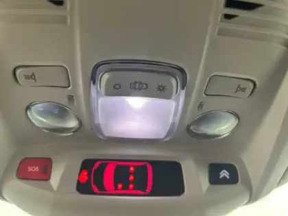Photo 21 Citroën C5 aircross  Hybride Rechargeable 225 e-EAT8