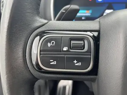 Photo 18 Citroën C5 aircross  Hybride Rechargeable 225 e-EAT8