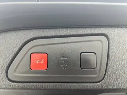 Photo 14 Citroën C5 aircross  Hybride Rechargeable 225 e-EAT8