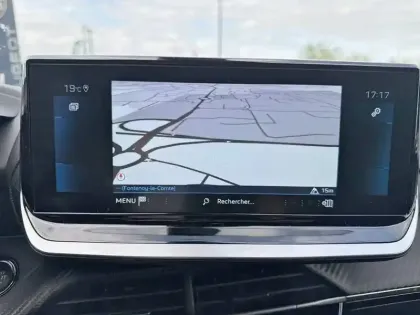 Photo 23 Peugeot 2008  BlueHDi 130 S&S EAT8