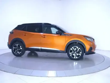 Photo 28 Peugeot 2008  BlueHDi 130 S&S EAT8