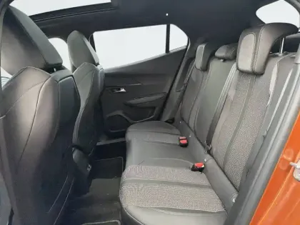 Photo 11 Peugeot 2008  BlueHDi 130 S&S EAT8