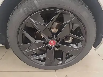 Photo 32 DS DS 4  Hybride E-Tense 225 EAT8