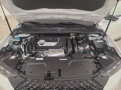 Photo 46 DS DS 4  Hybride E-Tense 225 EAT8