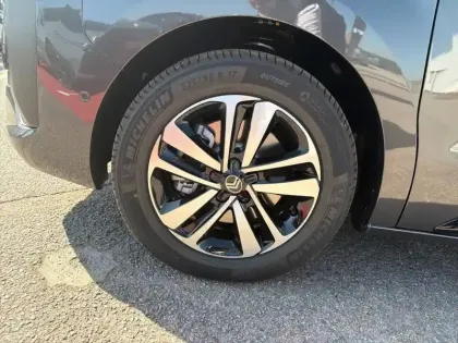 Photo 12 Citroën Spacetourer  XL Diesel 180 ch Automatique