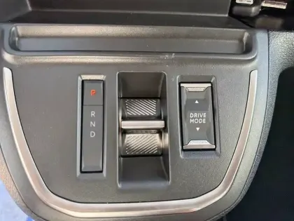 Photo 13 Citroën Spacetourer  XL Diesel 180 ch Automatique