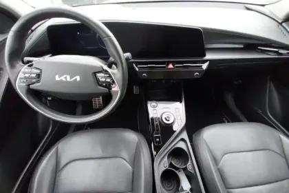 Photo 8 Kia Niro  1.6 GDi 141 ch HEV DCT6