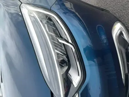 Photo 19 Renault Captur  TCe 120 Energy EDC Intens