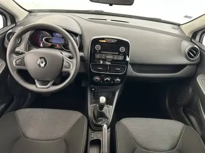 Photo 32 Renault Clio  1.2 16V 75