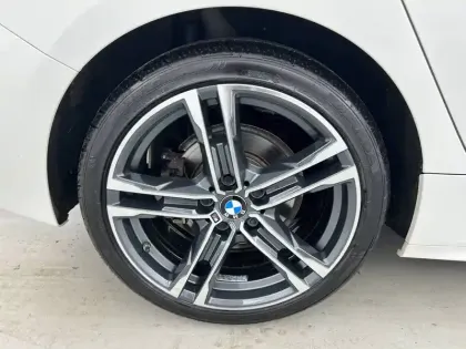 Photo 42 BMW Serie 1 116i 109 ch