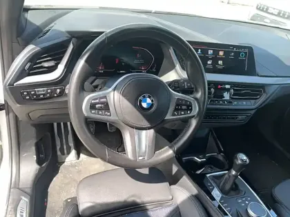 Photo 20 BMW Serie 1 116i 109 ch