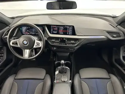 Photo 48 BMW Serie 1 116i 109 ch