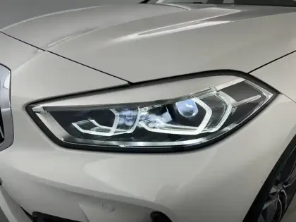 Photo 46 BMW Serie 1 116i 109 ch