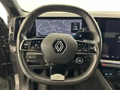 Photo 23 Renault Austral  E-Tech hybrid 200