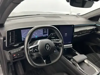 Photo 18 Renault Austral  E-Tech hybrid 200