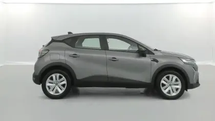 Photo 14 Renault Captur  E-Tech full hybrid 145 ch