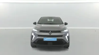 Photo 15 Renault Captur  E-Tech full hybrid 145 ch