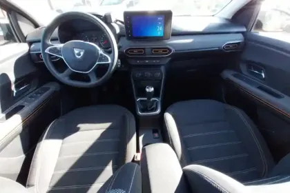 Photo 8 Dacia Sandero  TCe 90 - 22