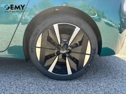 Photo 10 Peugeot 308  Electrique 55 kWh 156ch