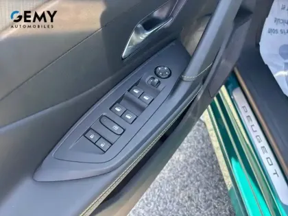 Photo 19 Peugeot 308  Electrique 55 kWh 156ch