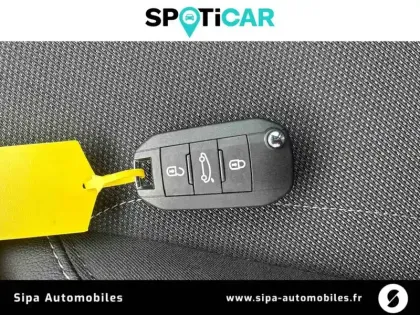 Photo 21 Opel Corsa  1.2 Turbo Hybrid 110 ch e-DCT6