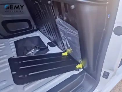 Photo 12 Peugeot Partner E- FGN 136 CH M CHARG UT MAJ 54 KWH AUT