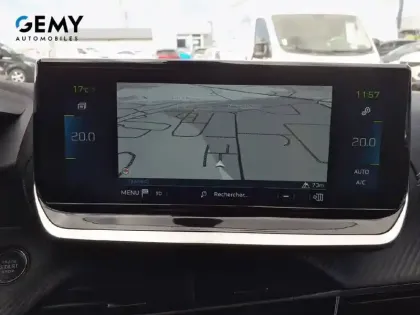 Photo 17 Peugeot 208  Electrique 50 kWh 136ch