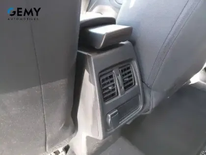 Photo 17 Renault Captur  TCe 90