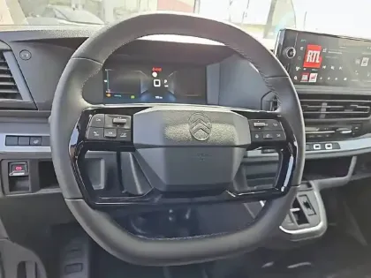 Photo 8 Citroën Jumpy  CAB APPROFONDIE M BLUEHDI 180 S&S EAT8