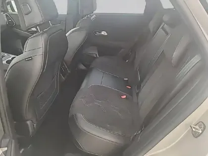 Photo 11 DS DS 7 DS7 Crossback Hybride E-Tense 225 EAT8