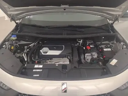 Photo 25 DS DS 7 DS7 Crossback Hybride E-Tense 225 EAT8