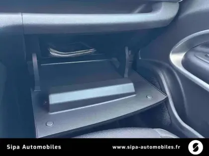 Photo 37 Jeep Avenger  1.2 Turbo T3 100 ch