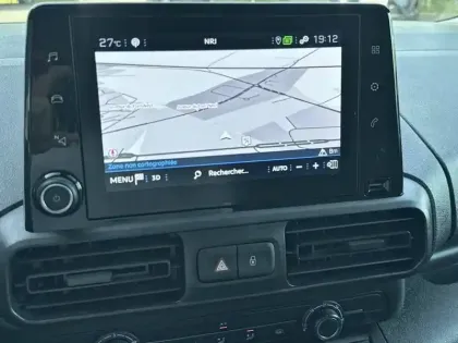 Photo 18 Peugeot Partner  FOURGON LONG 950 KG BLUEHDI 130 S&S EAT8