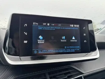 Photo 19 Peugeot 208  PureTech 75 S&S BVM5