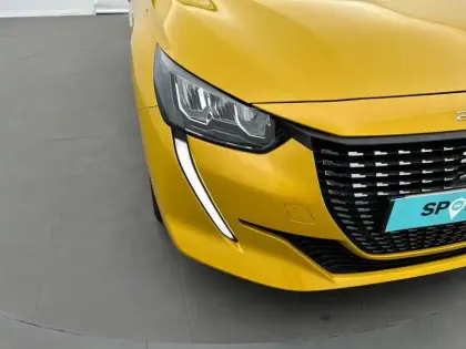 Photo 41 Peugeot 208  PureTech 75 S&S BVM5