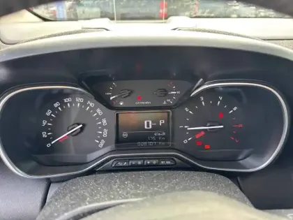 Photo 9 Citroën C3 Aircross  PureTech 130 S&S EAT6