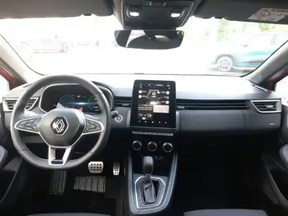 Photo 9 Renault Clio  E-Tech full hybrid 145
