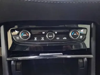 Photo 24 Opel Grandland X  1.5 Diesel 130 ch BVA8