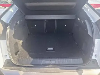 Photo 15 Peugeot 3008  Hybrid 145 e-DCS6