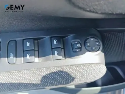 Photo 13 Citroën C3 Aircross  PureTech 110 S&S BVM6