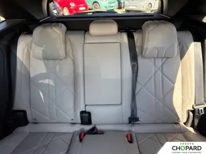 Photo 18 DS DS 7 DS7 Crossback Hybride E-Tense 300 EAT8 4x4