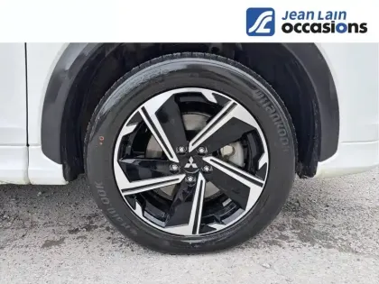 Photo 8 Mitsubishi Eclipse  Cross 2.4 MIVEC PHEV Twin Motor 4WD